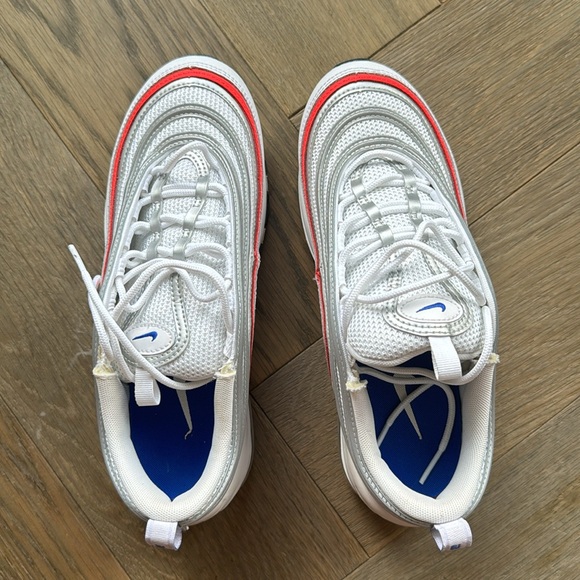 Nike Wmns Air Max 97 Essential “Flash Crimson Silver” - Picture 4 of 4